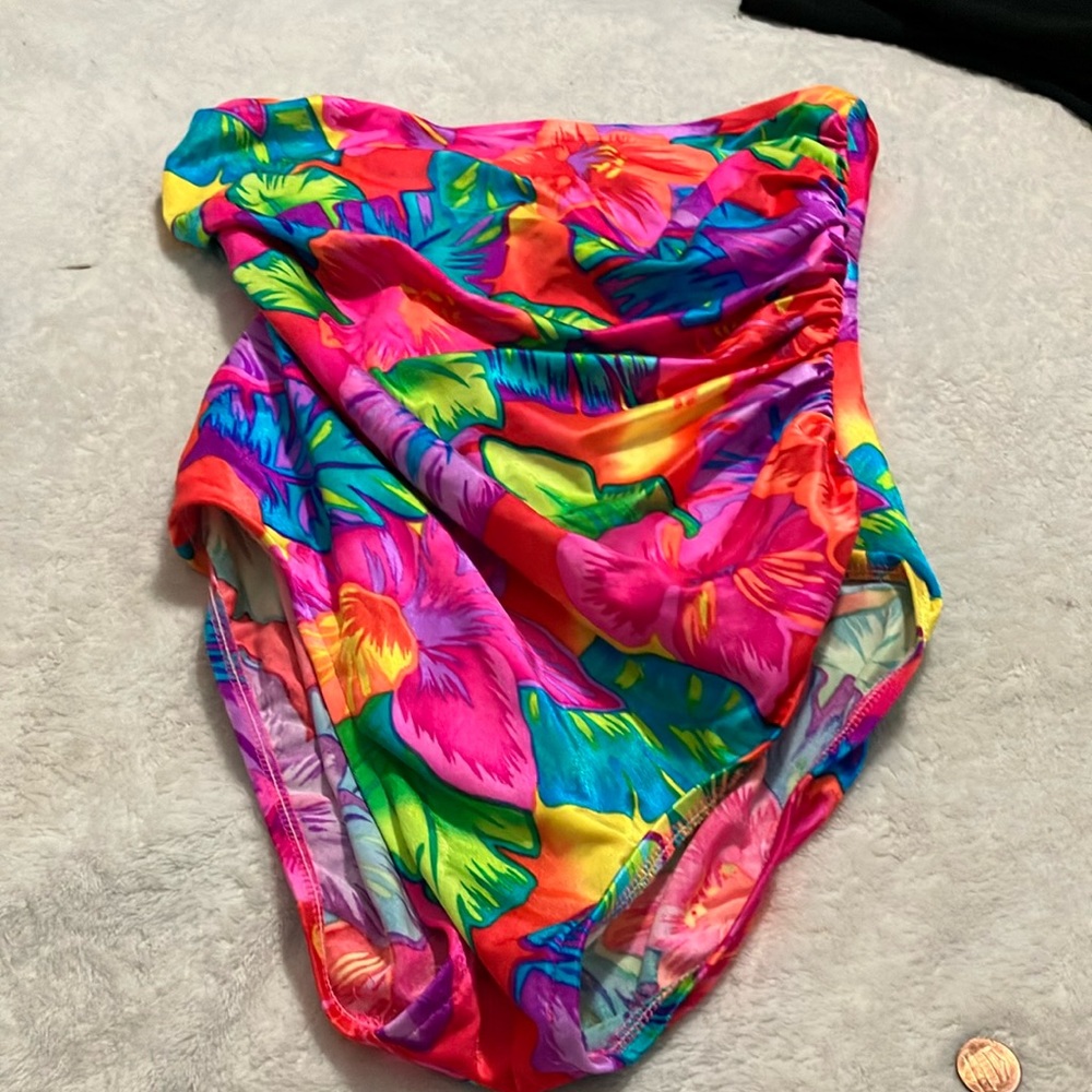 Janet one piece swim suit size 8